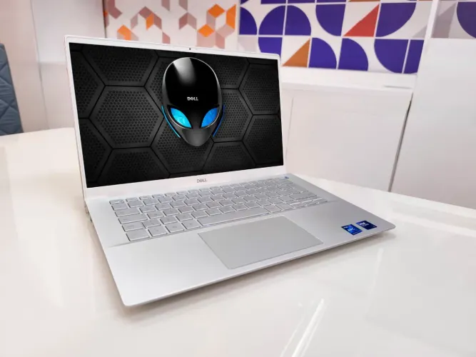 NOTEBOOK DELL I7 / TELA IPS TOUCH SCREEN / 512 NVME