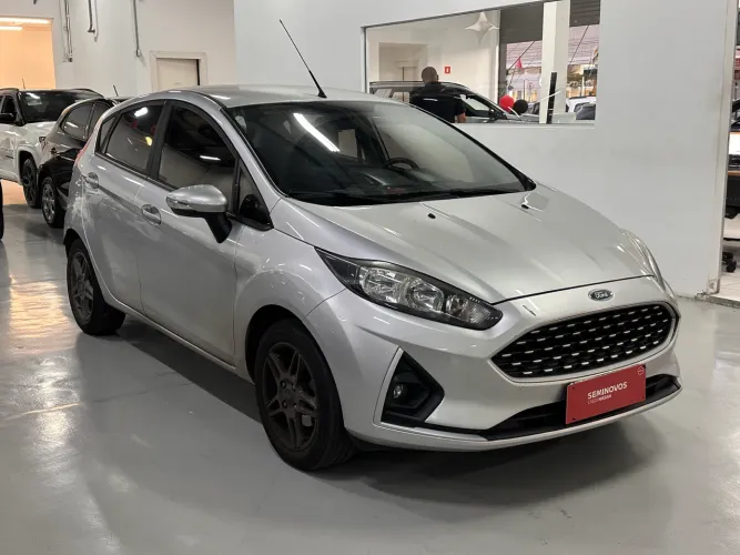 Ford Fiesta SEL 1.6 16V Flex Mec. 5P 2019