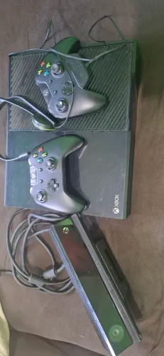 XBOX ONE - SEM FONTE - 2 JOY + KINECT + FONE
