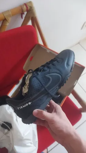 Chuteira Nike original society usada 4 vezes