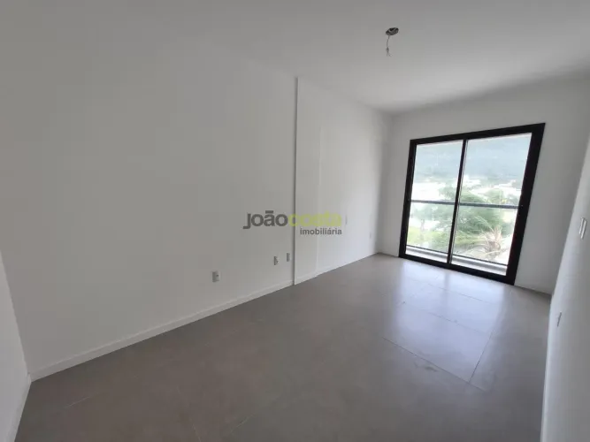 Apartamento para Locação em Praia de Fora, Palhoça: 3 dormitórios, 1 suíte, 2 banheiros, p