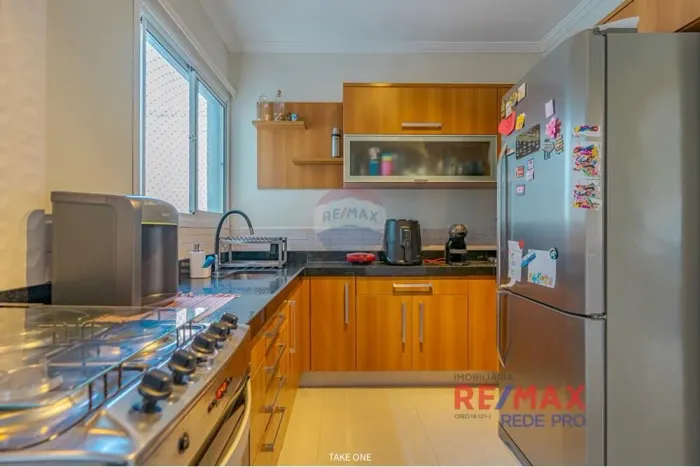 Apartamento reformado com 3 dormitórios e varanda no Nova Era Valinhos/SP
