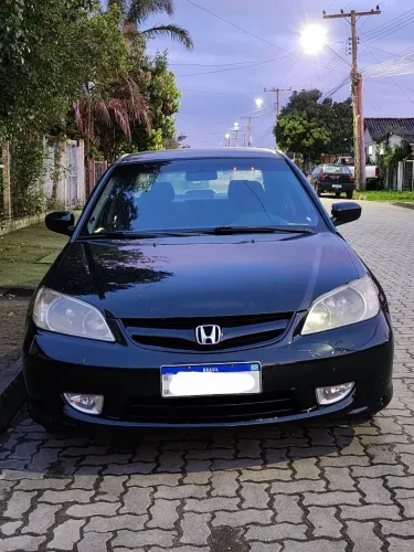 Honda Civic Sedan LX 1.7 16V 115cv Mec. 4P 2005