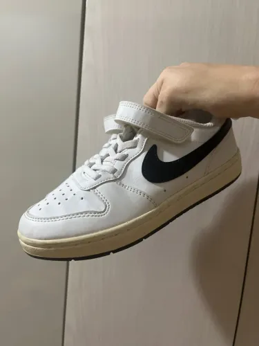 Nike infantil original número 32