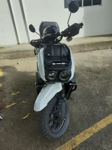 Moto elétrica tank