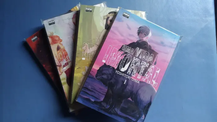Coleção Uma vida Imortal editora Newpop volume 1 ao 13