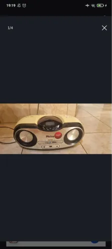 Rádio Boombox Philco PB329BT com CD Player, USB e Bluetooth.