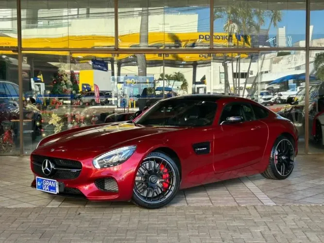 Mercedes-Benz GT S AMG 4.0 V8 Bi-turbo 510cv 2016