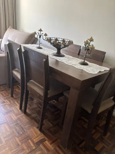 MESA DE JANTAR 5 CADEIRAS