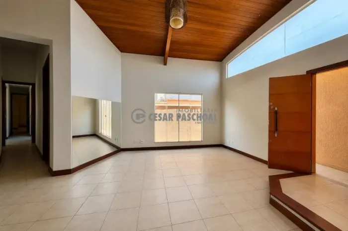Casa Térrea City Ribeirão Casa térrea na City Ribeirão para locação ou venda, com 490 m² d