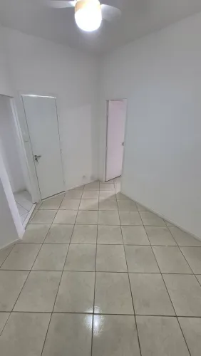ALUGO SALA/QUARTO LINDO!!! RUA MÉXICO/CENTRO 