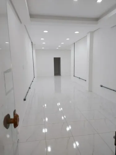 Ponto comercial/Loja/Box para aluguel com 75 metros quadrados