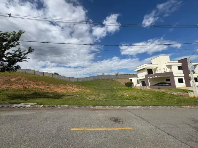 VENDA DE TERRENO EM ITUPEVA NO CONDOMÍNIO RESERVA SANTA MONICA DE 800m²