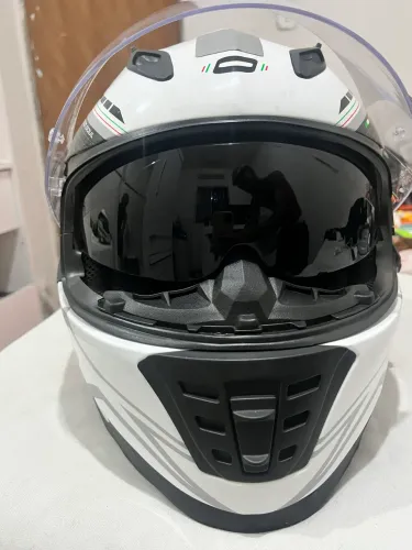 vendo capacete norisk italia (novo) usado apenas duas vezes 