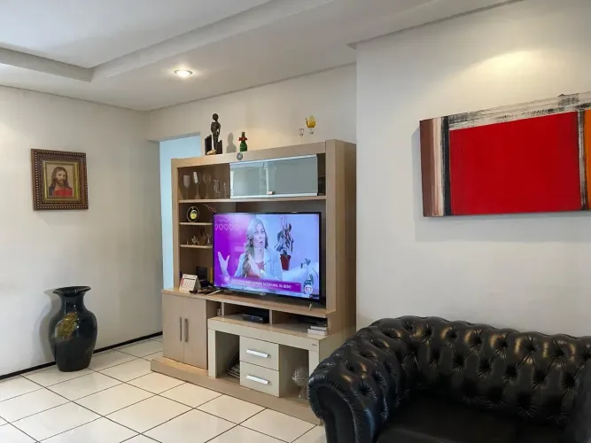 Casa no Cohafuma com 3 quartos sendo 1 suíte