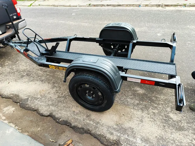 Reboque transporte de uma moto