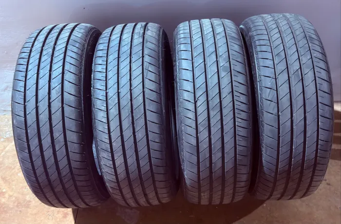 Pneus Bridgestone