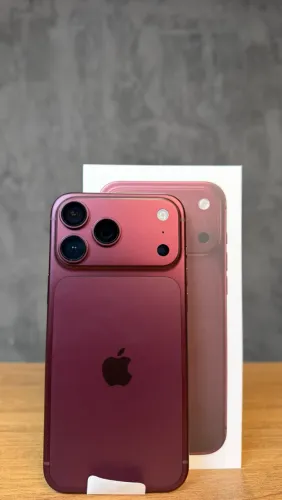 iPhone 18 Pro Max 256GB Bordo