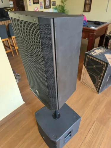 Sistema de Som Electro-Voice EV ZLX + Subwoofer - Excelente Estado