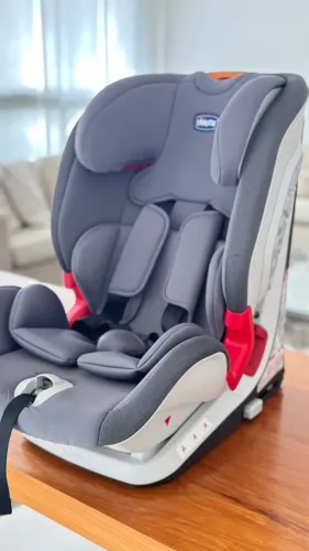 Cadeirinha Chicco YOUniverse ISOFIX de 9 ate 36 kg