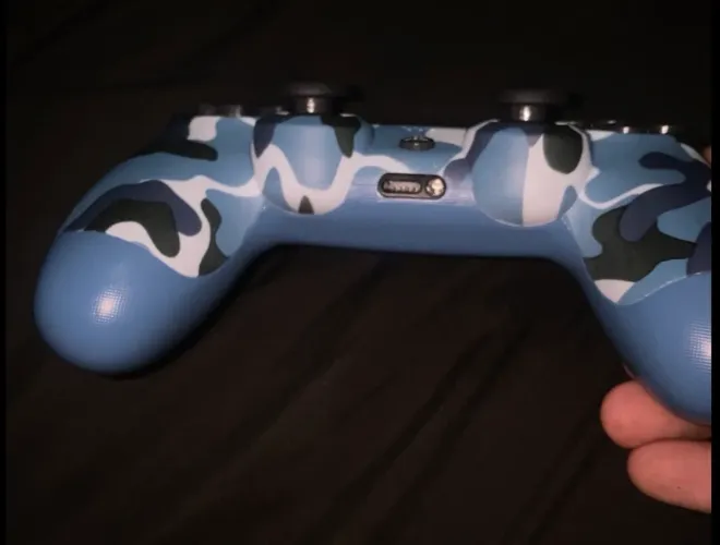 Controle de Ps4 SemiNovo, utilizado pouquíssimas vezes 