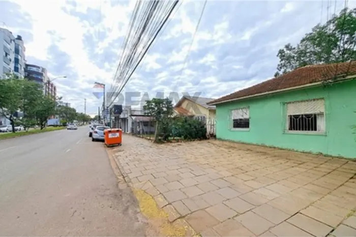 Terreno Comercial à venda, Rua Teixeira Soares - Centro, Passo Fundo/RS