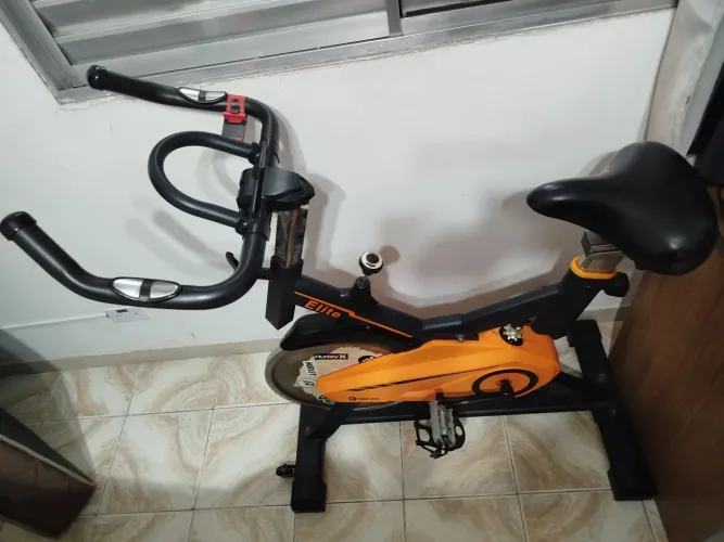 Bicicleta de Spinning 