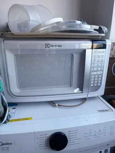 Microondas 31L Eletolux