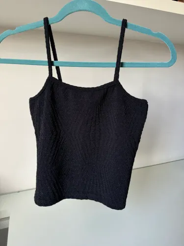 blusa cintilante youcom alça fina preta