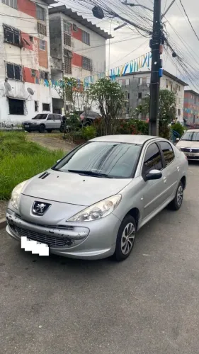Peugeot 207 Sedan Passion XR 1.4 Flex 8V 4P 2011