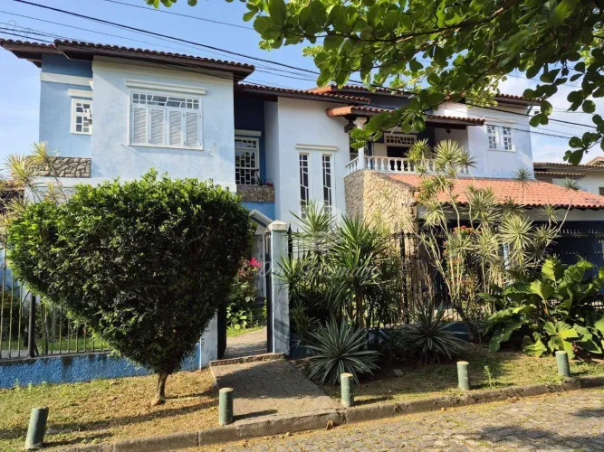 Casa linda em Camboinhas !!!