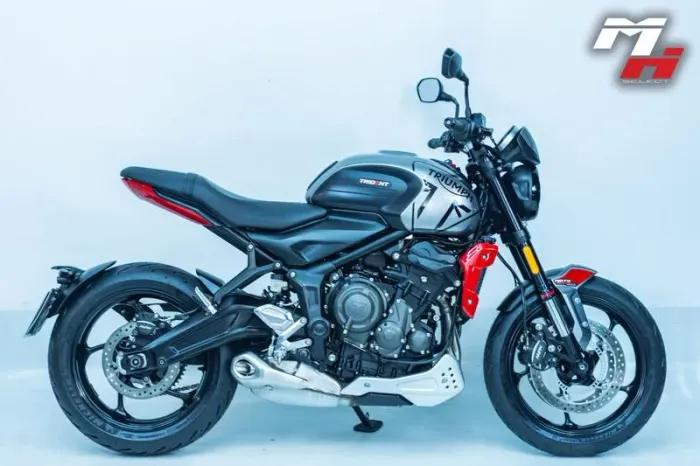 TRIUMPH TRIDENT 660 2024