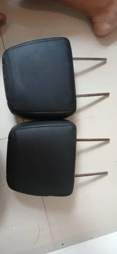 Par de Apoio de Cabeça de Couro Preto (Padrão Pick-up / SUV)