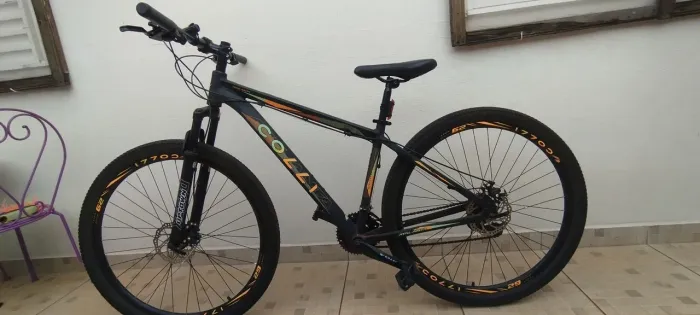 Bicicleta Mountain Bike Aro 29 - Aceito troca por Caloi 10