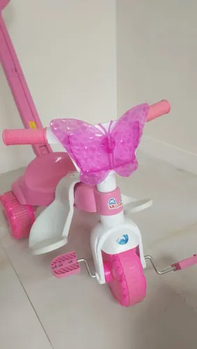 Vendo 3 itens: Carrinho de bebe; Bebe conforto; Moto infantil