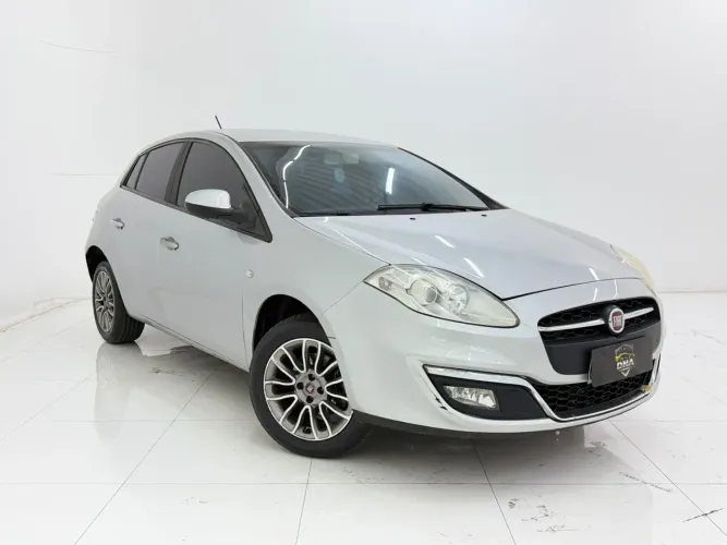 Fiat Bravo Essence 1.8 Flex 16V 5P 2016