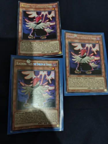 Deck Blackwing todo foil primeira edição já com shield de proteção.