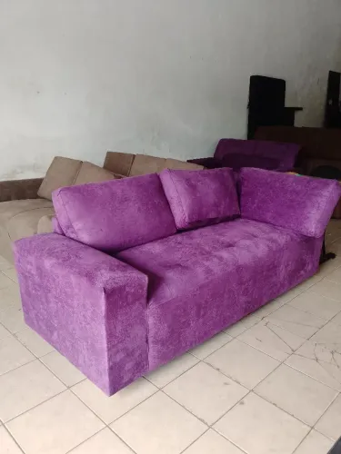 SOFÁ ROXO 3 LUGARES - REFORMADO