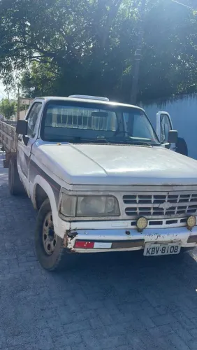 Chevrolet D-20 S / Luxe 3.9/4.0 Diesel 1990