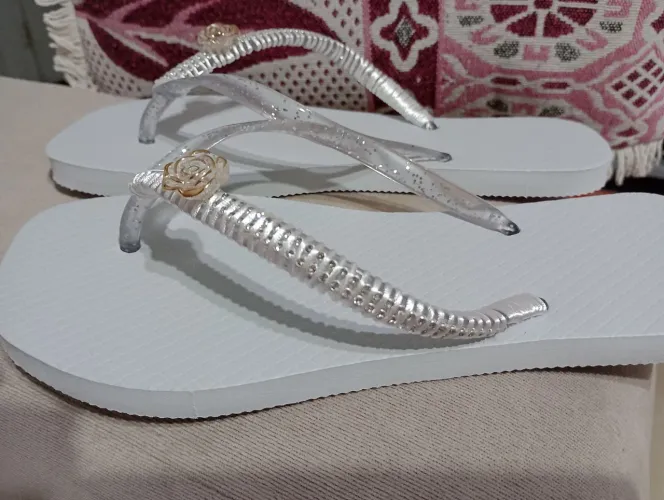 Chinelo customizado novo 