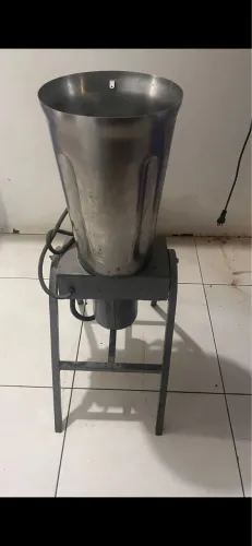 LIQUIDIFICADOR INDUSTRIAL 25L aço inox 1,5CV 3400Rpm