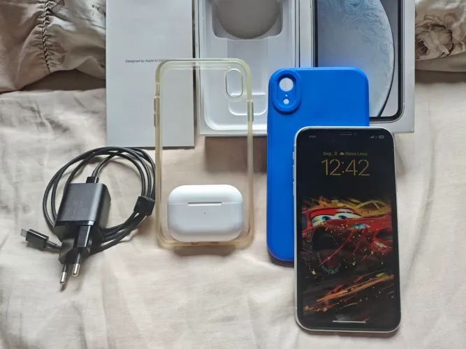 Iphone XR Branco