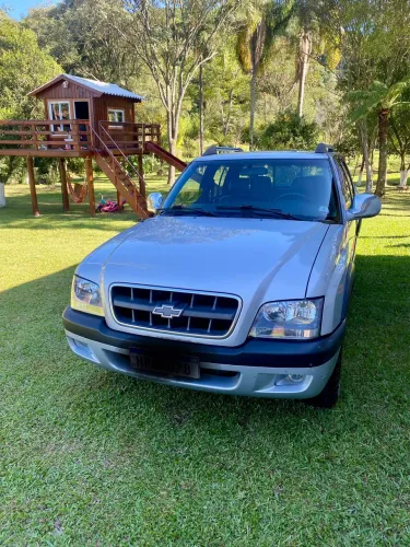 Chevrolet S10 P-up Colina 2.8 TDI 4x2/4x4 CD Dies. 2005