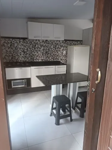 AP kitnet mobiliado no Jardim Eldorado para uma pessoa