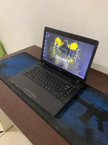 Notebook Samsung Core i5, SSD, Tela Full HD. Cartão 12x