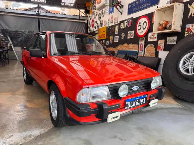 Ford Escort XR3 1.8 / 1.6 Beneton/form./laser 1985