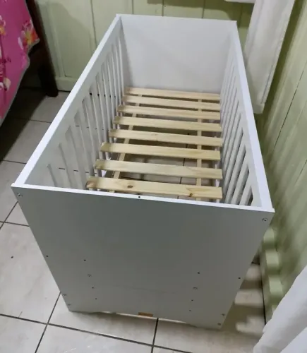 Berço americano branco
