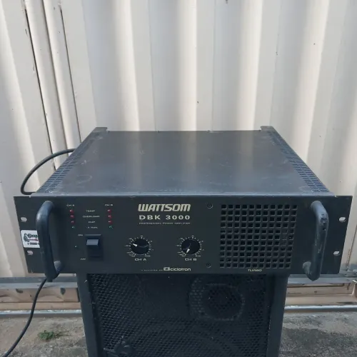 Amplificador wattsom DBK 3000