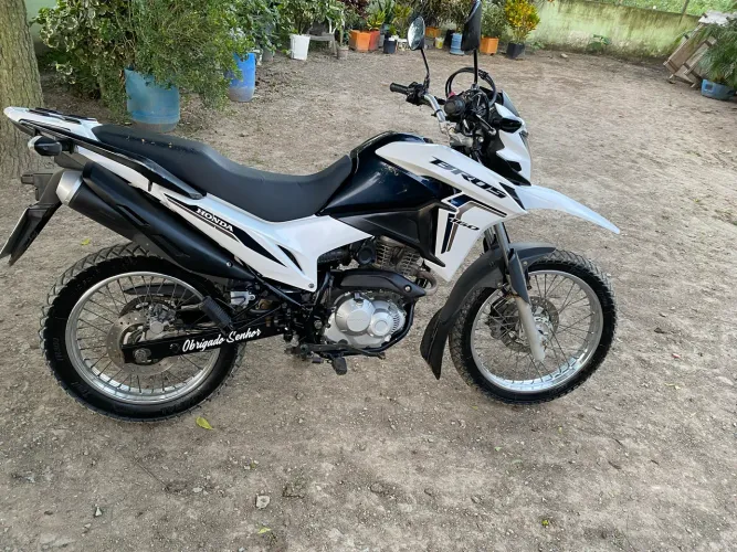 Bros em perfeito estado só pegar e roda