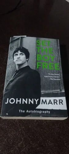 Livro: Set the boy free / Autobiografia: Johnny Marr